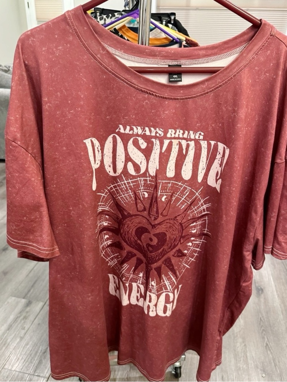 Women’s plus-size Pink & White “Positive Energy” Graphic Oversized T-shirt💜💜4X - Picture 6 of 6
